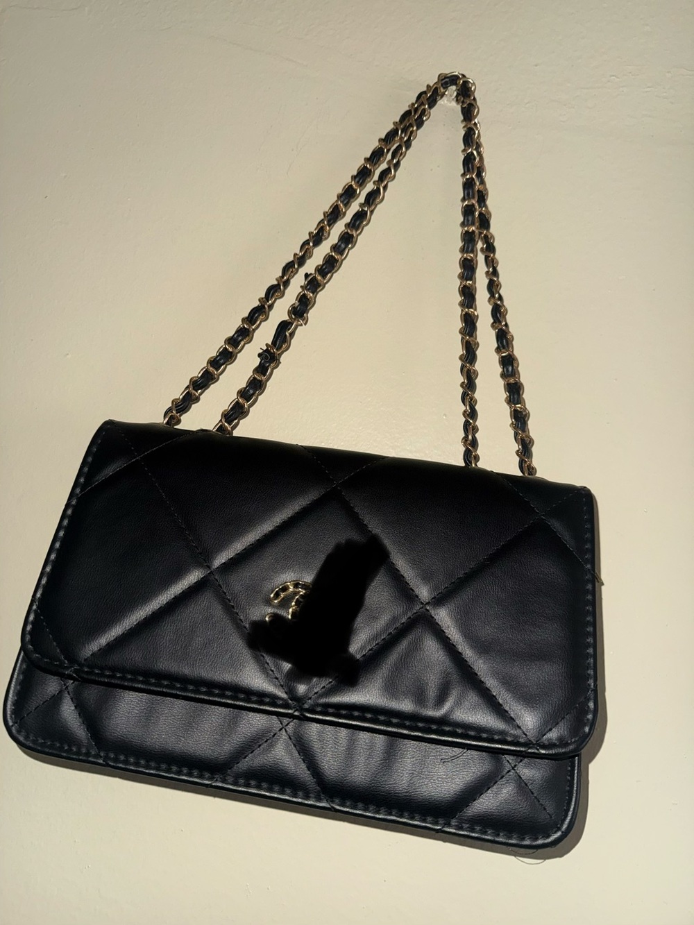 Zara Black Quilted Crossbody with Gold Chain